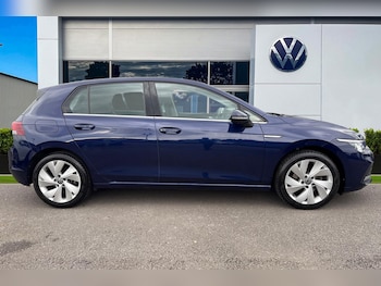Used Volkswagen Golf 2020 for sale - 76148864: Photo 3