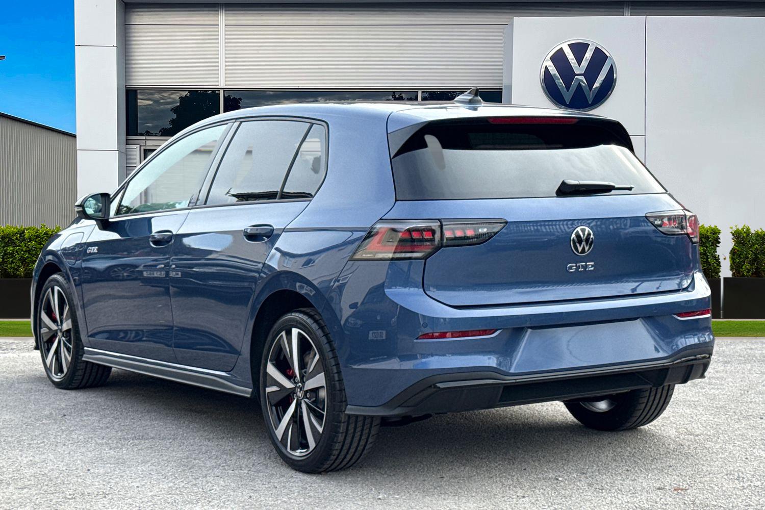 Used Volkswagen Golf 2025 for sale - 76447633: Photo 2