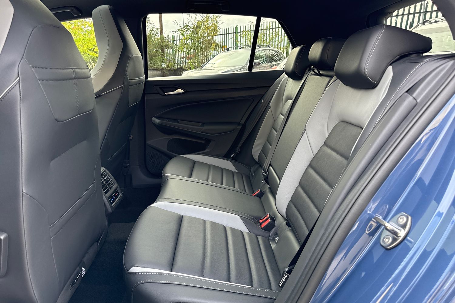 Used Volkswagen Golf 2025 for sale - 76447633: Photo 35