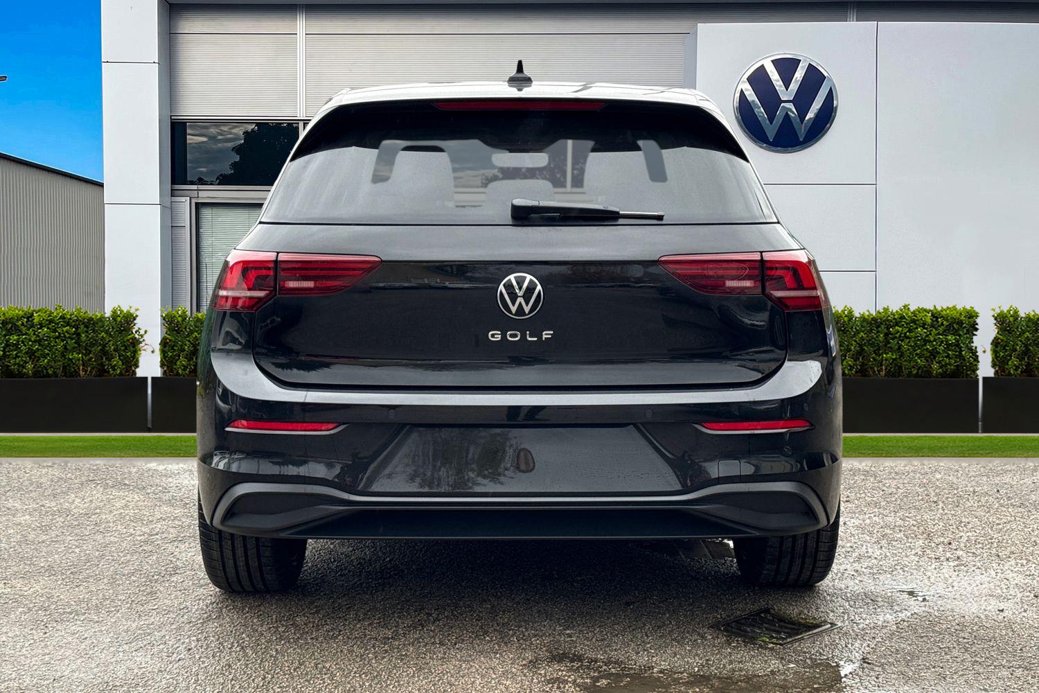 Used Volkswagen Golf 2025 for sale - 76495276: Photo 4