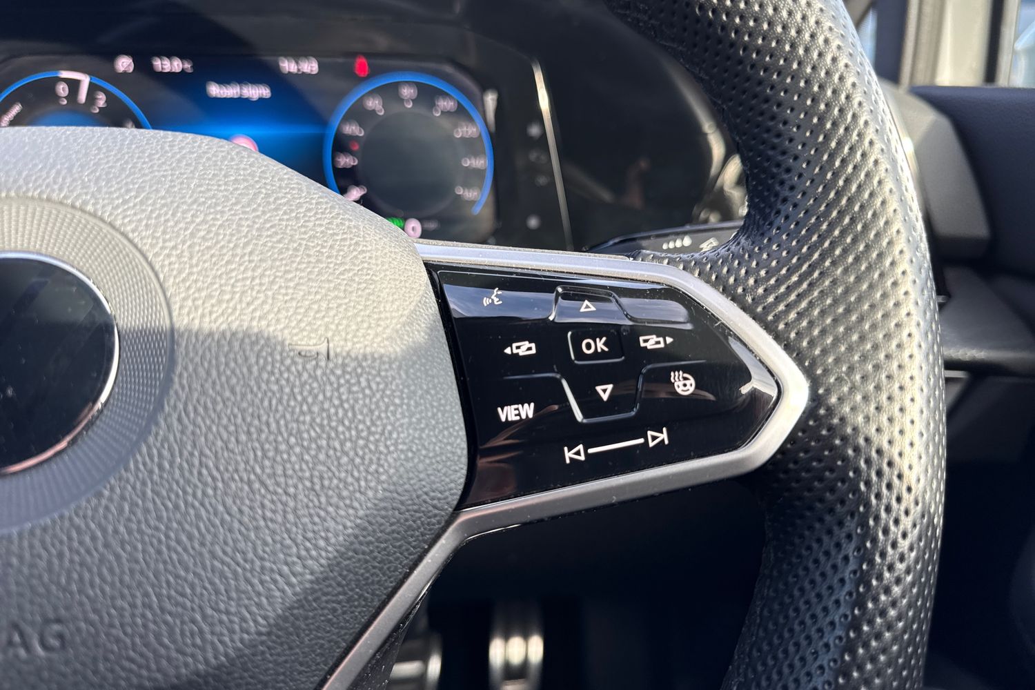 Used Volkswagen Golf 2021 for sale - 77661696: Photo 44