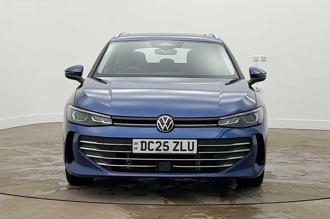 Used Volkswagen Passat 2025 for sale - 77820264: Photo 8