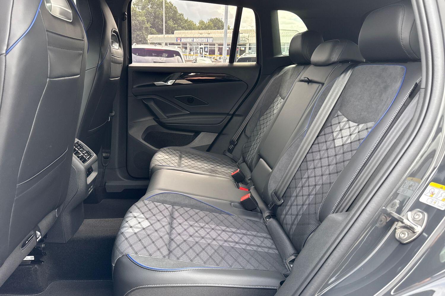 Used Volkswagen Tiguan 2025 for sale - 77275496: Photo 34