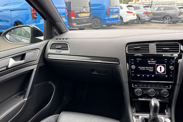 Used Volkswagen Golf 2019 for sale - 76274681: Photo 20