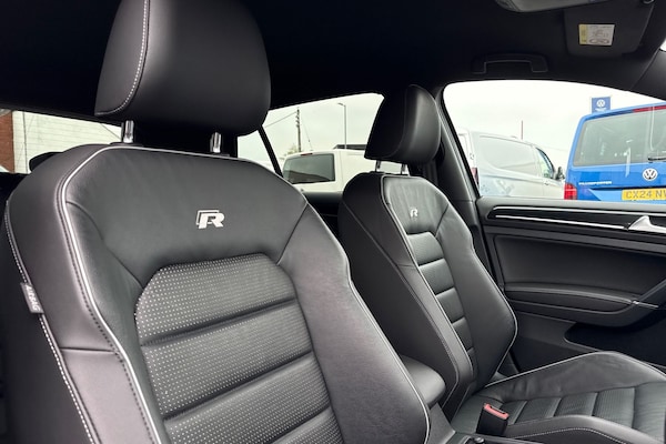 Used Volkswagen Golf 2019 for sale - 76274681: Photo 24