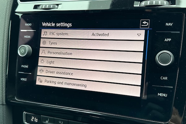 Used Volkswagen Golf 2019 for sale - 76274681: Photo 53