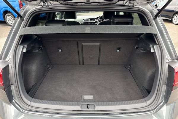 Used Volkswagen Golf 2019 for sale - 76274681: Photo 7