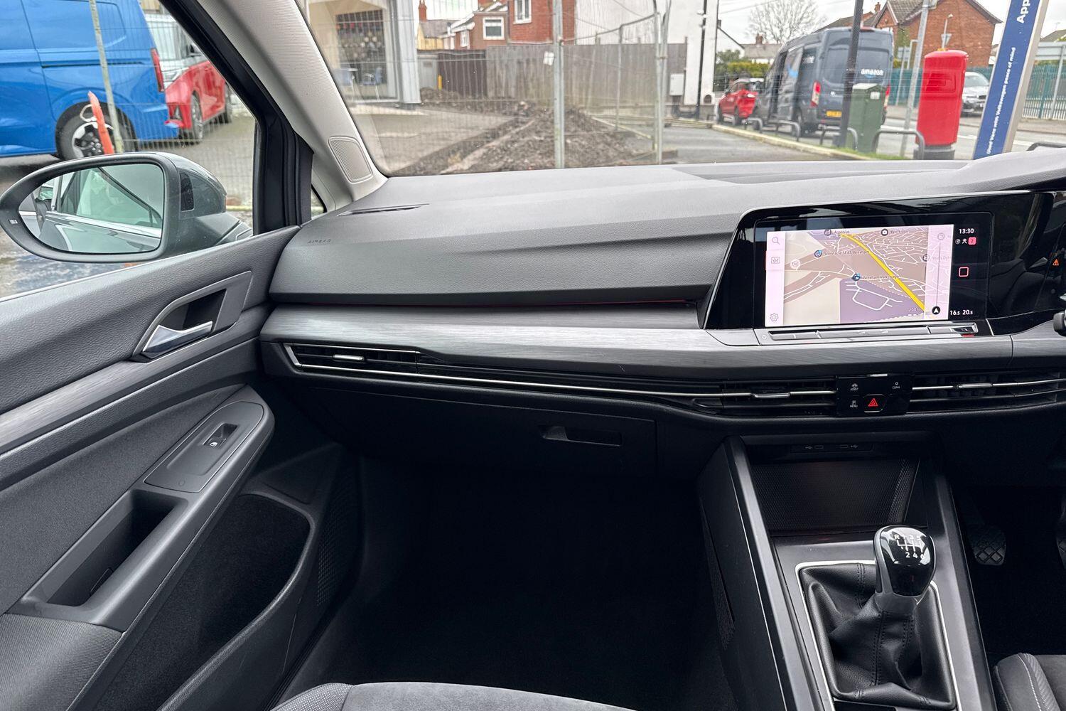 Used Volkswagen Golf 2021 for sale - 77791875: Photo 14