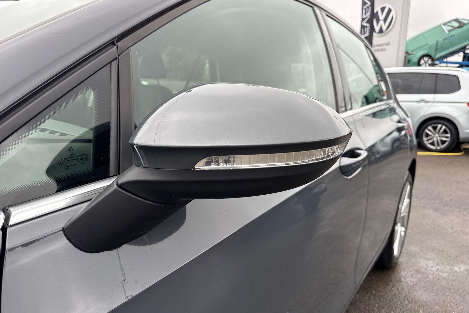 Used Volkswagen Golf 2021 for sale - 77791875: Photo 30