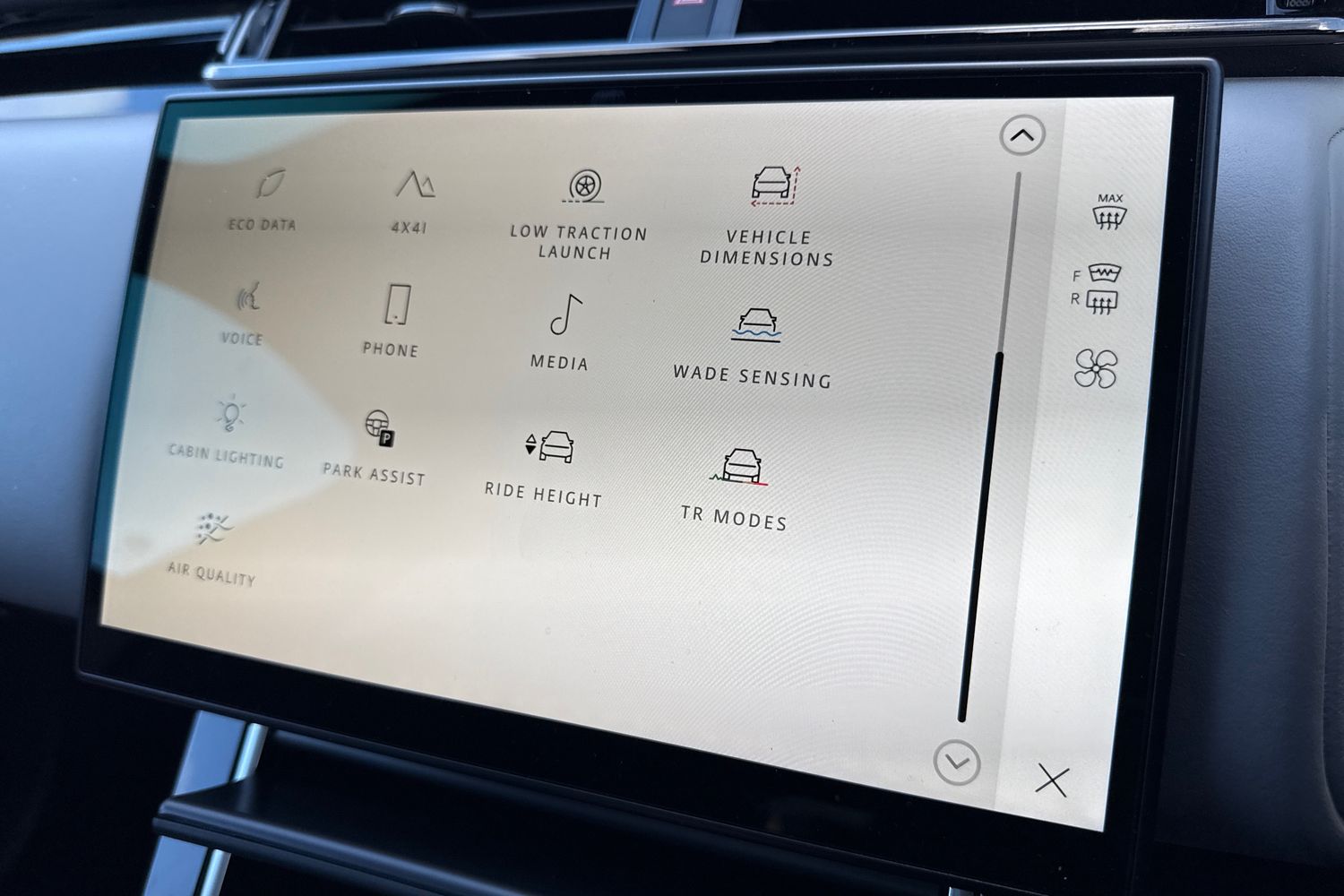 Used Land Rover Range Rover Velar 2023 for sale - 77093638: Photo 55