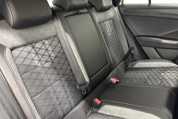 Used Volkswagen T-Roc 2025 for sale - 76194172: Photo 10