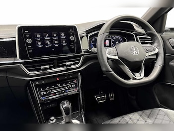 Used Volkswagen T-Roc 2025 for sale - 76194172: Photo 2