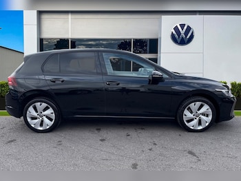 Used Volkswagen Golf 2025 for sale - 79490678: Photo