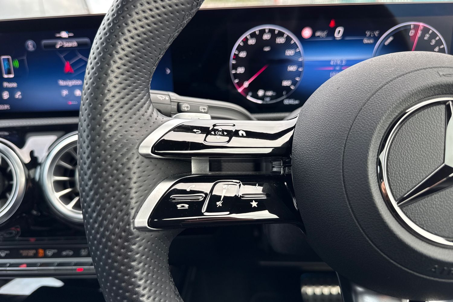 Used Mercedes-Benz CLA 2024 for sale - 76461036: Photo 46