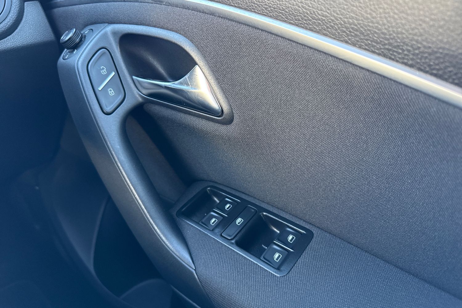 Used Volkswagen Polo 2016 for sale - 76610904: Photo 18