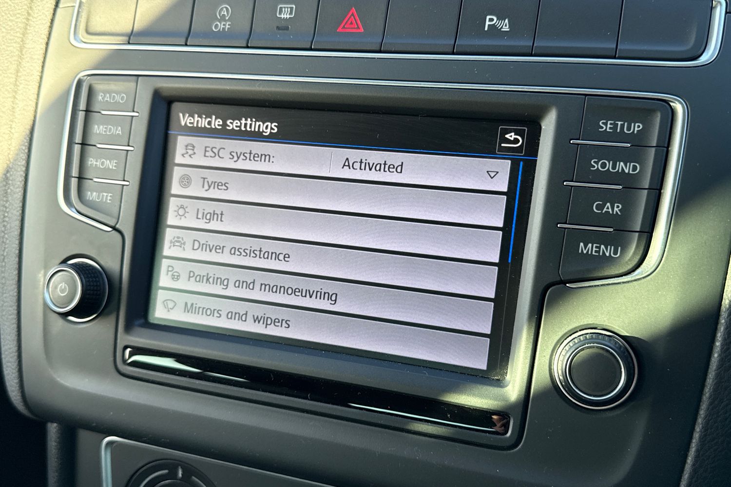 Used Volkswagen Polo 2016 for sale - 76610904: Photo 47