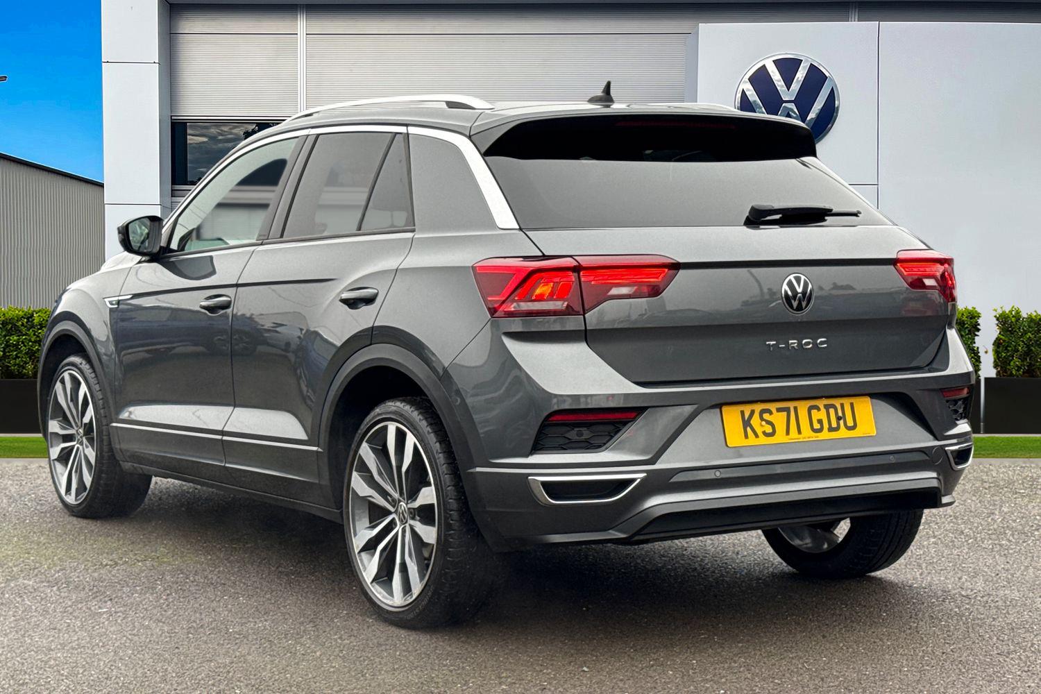 Used Volkswagen T-Roc 2022 for sale - 77139017: Photo 2