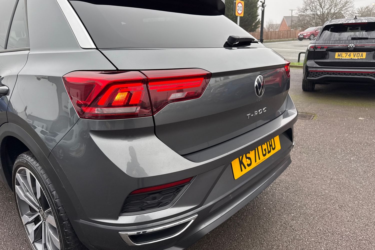 Used Volkswagen T-Roc 2022 for sale - 77139017: Photo 8