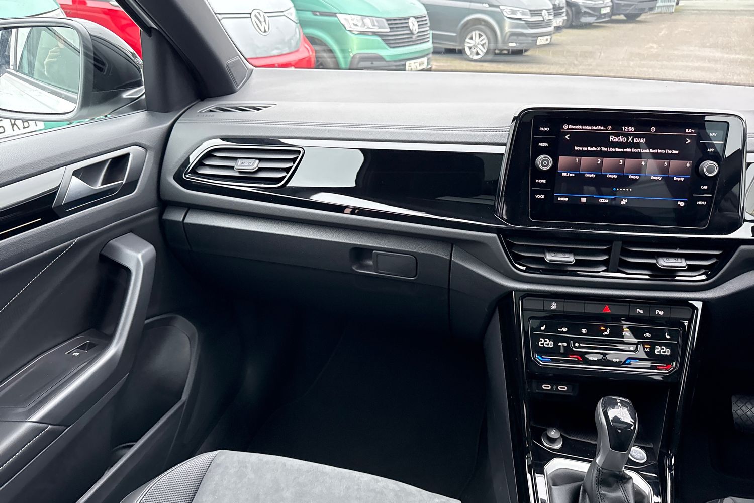 Used Volkswagen T-Roc 2025 for sale - 77044312: Photo 19