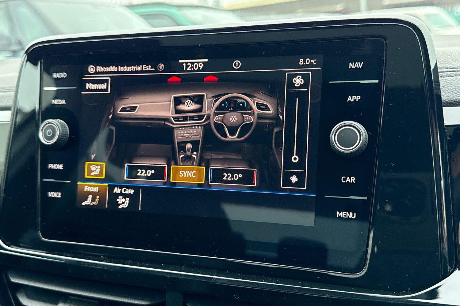 Used Volkswagen T-Roc 2025 for sale - 77044312: Photo 55