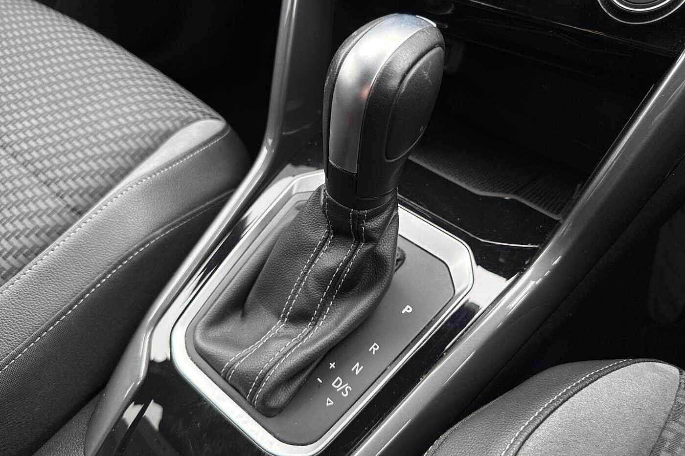 Used Volkswagen T-Roc 2021 for sale - 77287179: Photo 19