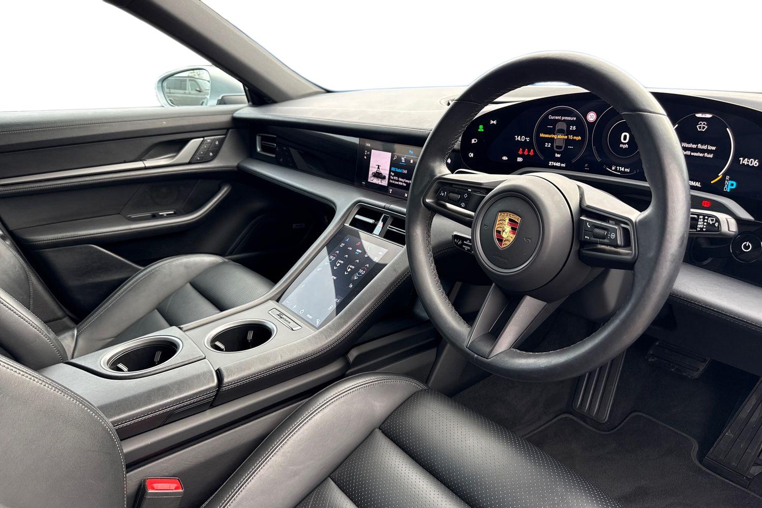 Used Porsche Taycan 2022 for sale - 77773987: Photo 14