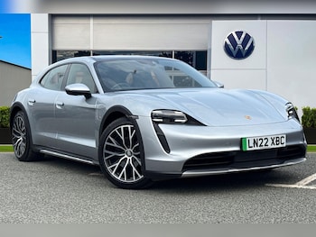 Used Porsche Taycan 2022 for sale - 77773987: Photo