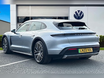 Used Porsche Taycan 2022 for sale - 77773987: Photo