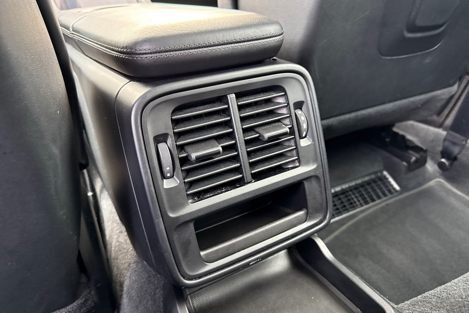 Used Porsche Taycan 2022 for sale - 77773987: Photo 37