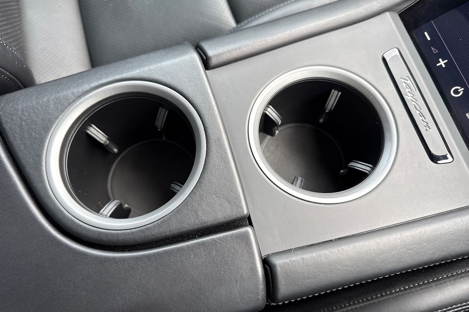 Used Porsche Taycan 2022 for sale - 77773987: Photo 44