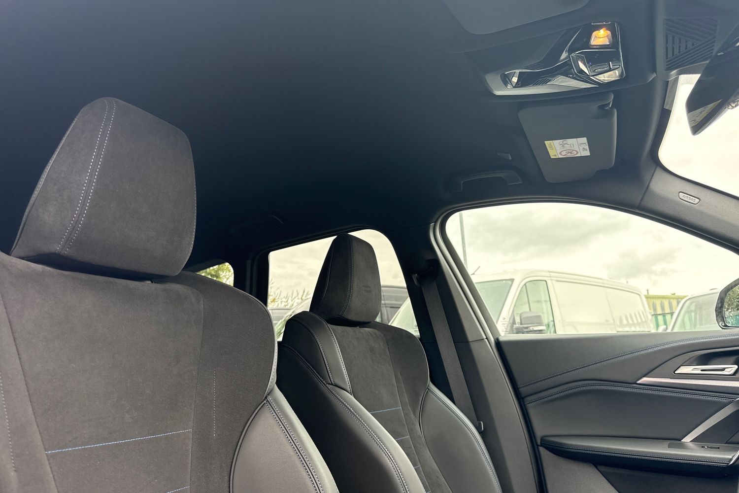 Used BMW iX1 2023 for sale - 76106810: Photo 24