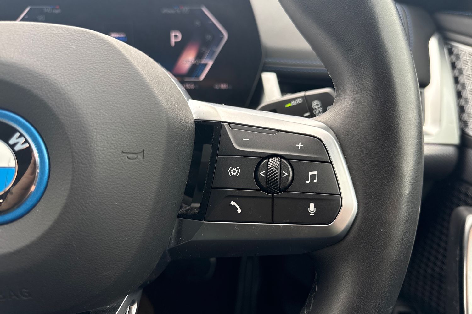 Used BMW iX1 2023 for sale - 76106810: Photo 41