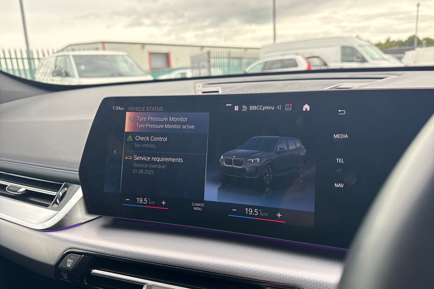 Used BMW iX1 2023 for sale - 76106810: Photo 51