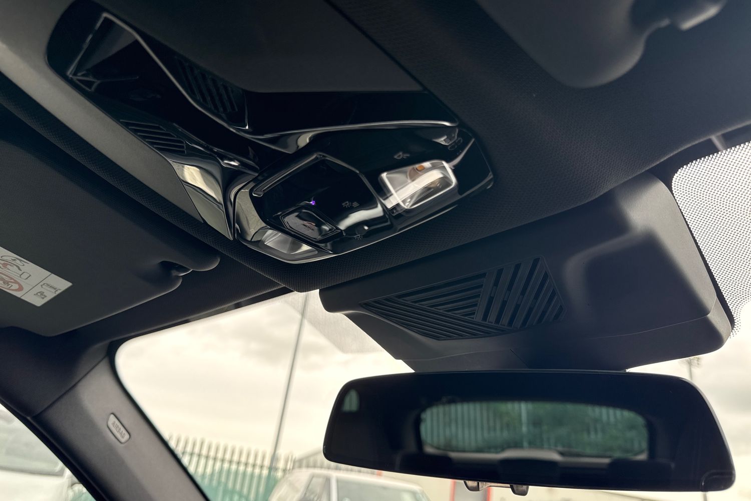 Used BMW iX1 2023 for sale - 76106810: Photo 60