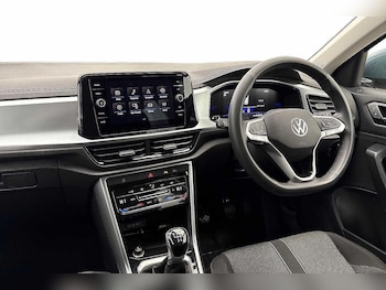 Used Volkswagen T-Roc 2025 for sale - 78484965: Photo