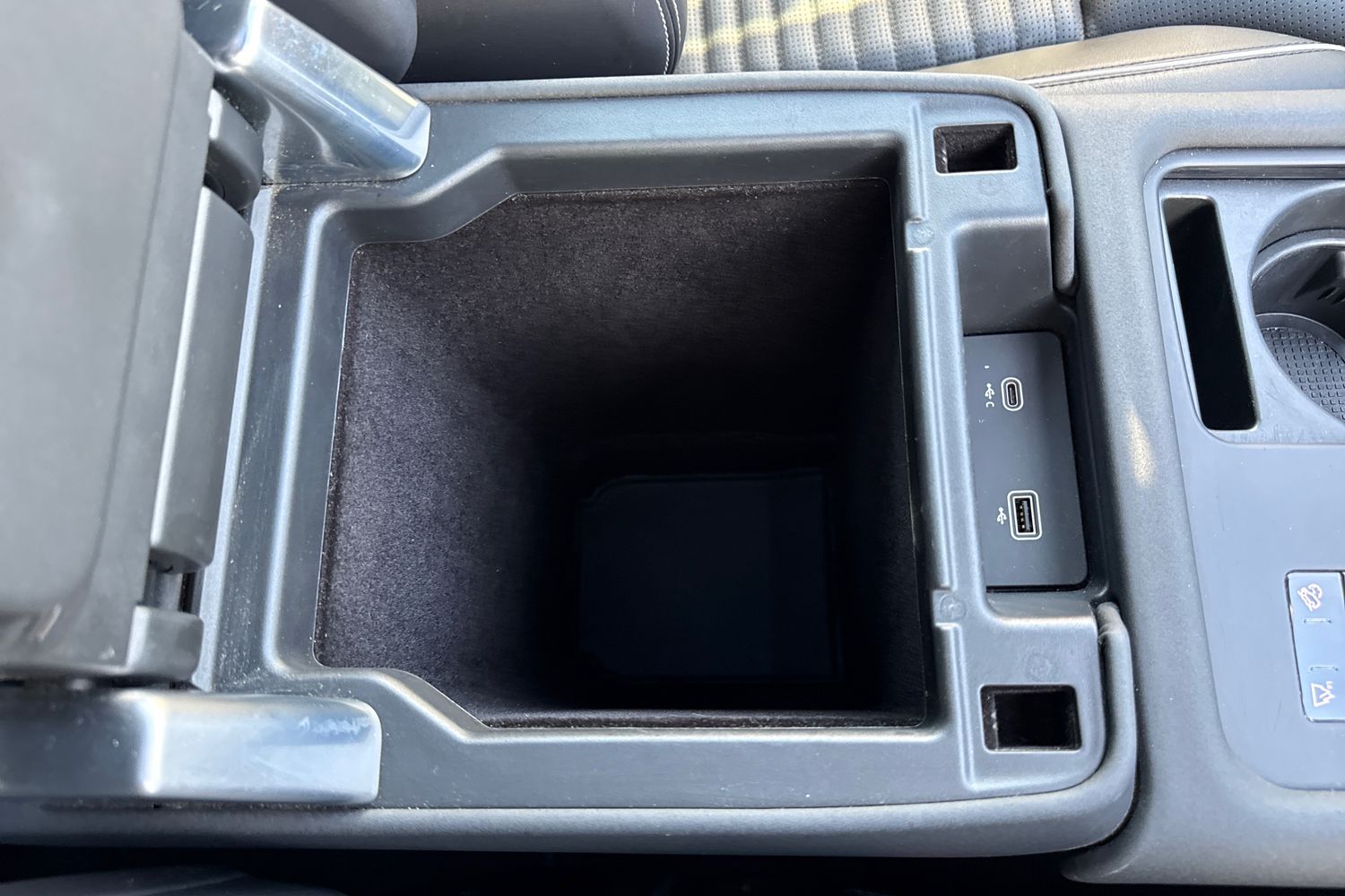 Used Land Rover Discovery 2021 for sale - 76411751: Photo 49