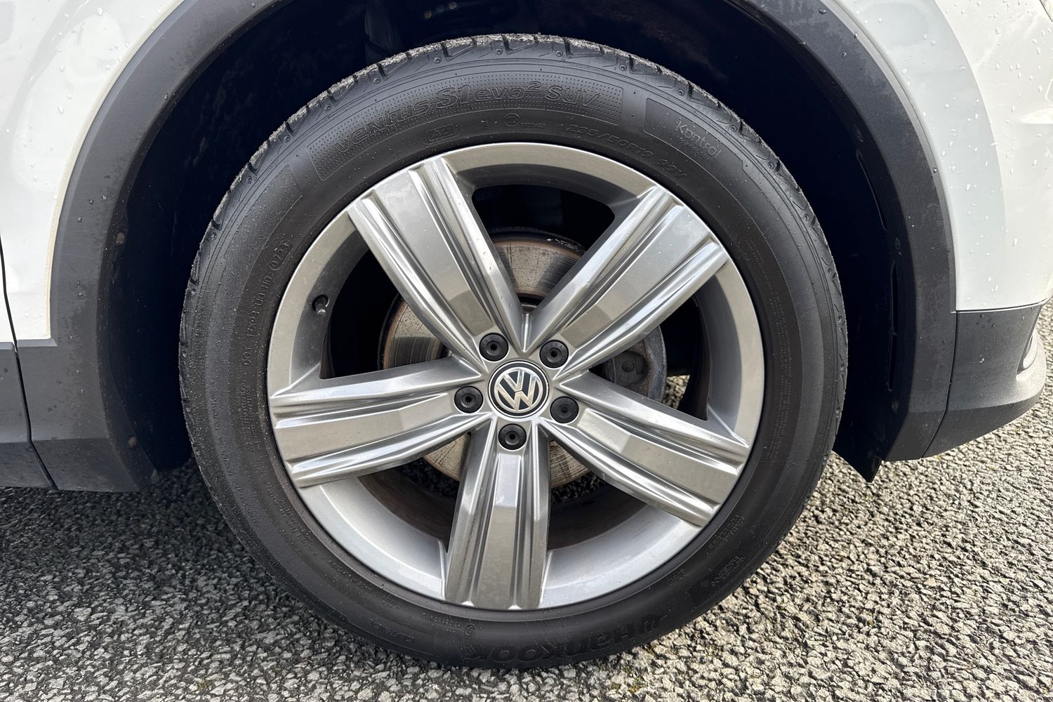 Used Volkswagen Tiguan 2018 for sale - 77849385: Photo 10