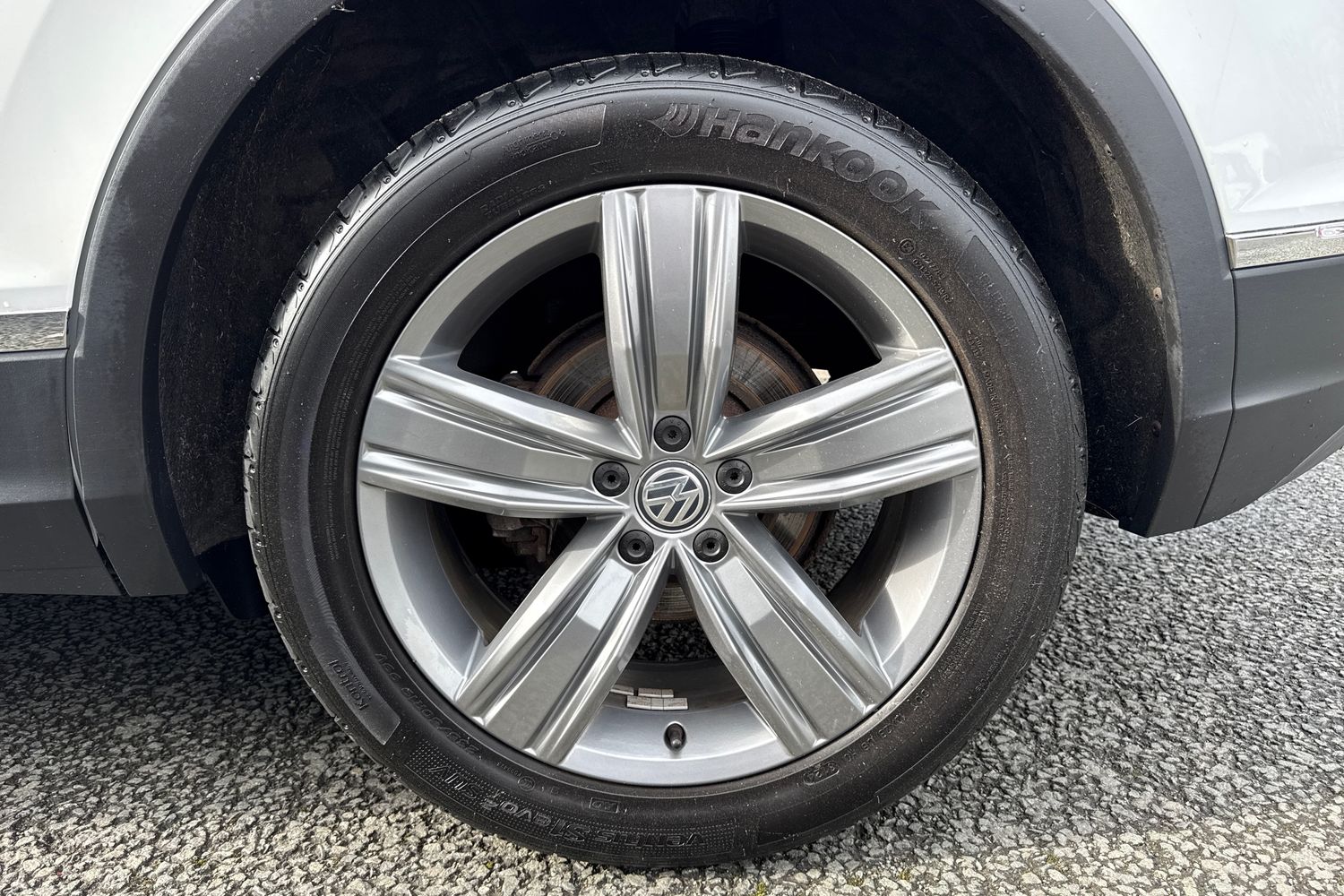 Used Volkswagen Tiguan 2018 for sale - 77849385: Photo 11