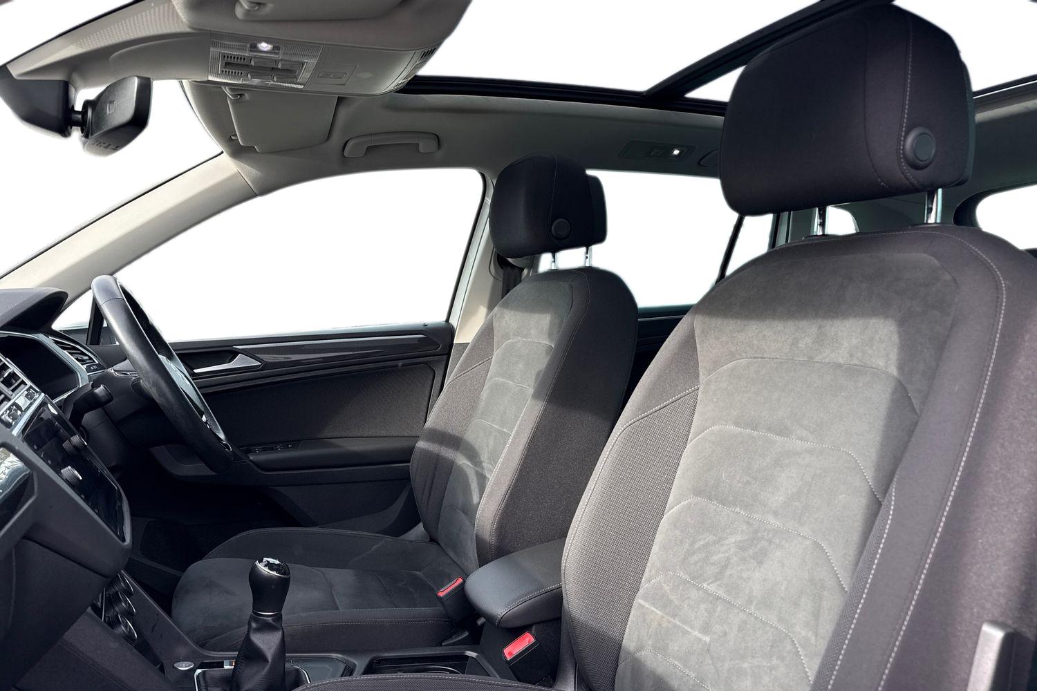 Used Volkswagen Tiguan 2018 for sale - 77849385: Photo 16