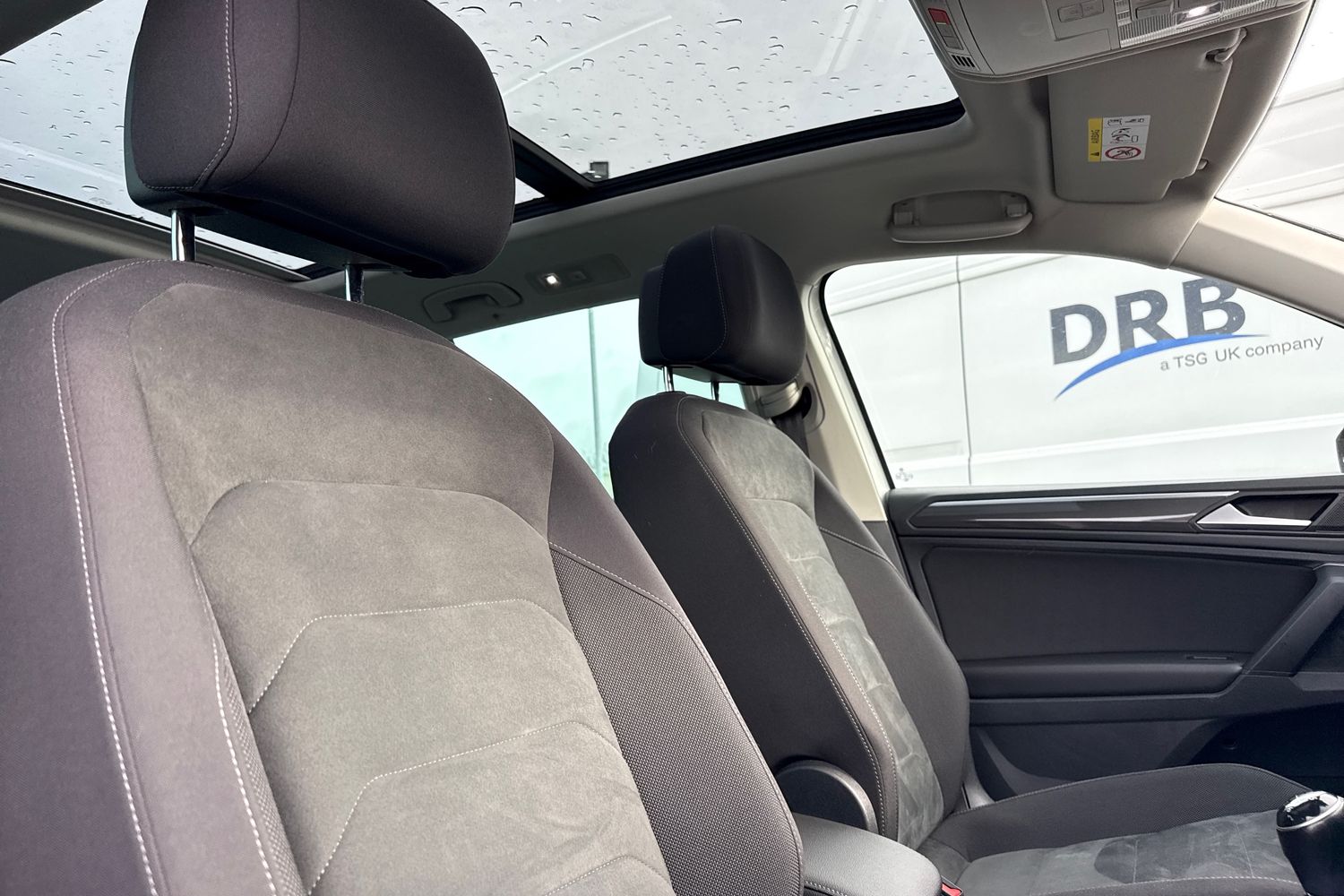 Used Volkswagen Tiguan 2018 for sale - 77849385: Photo 24