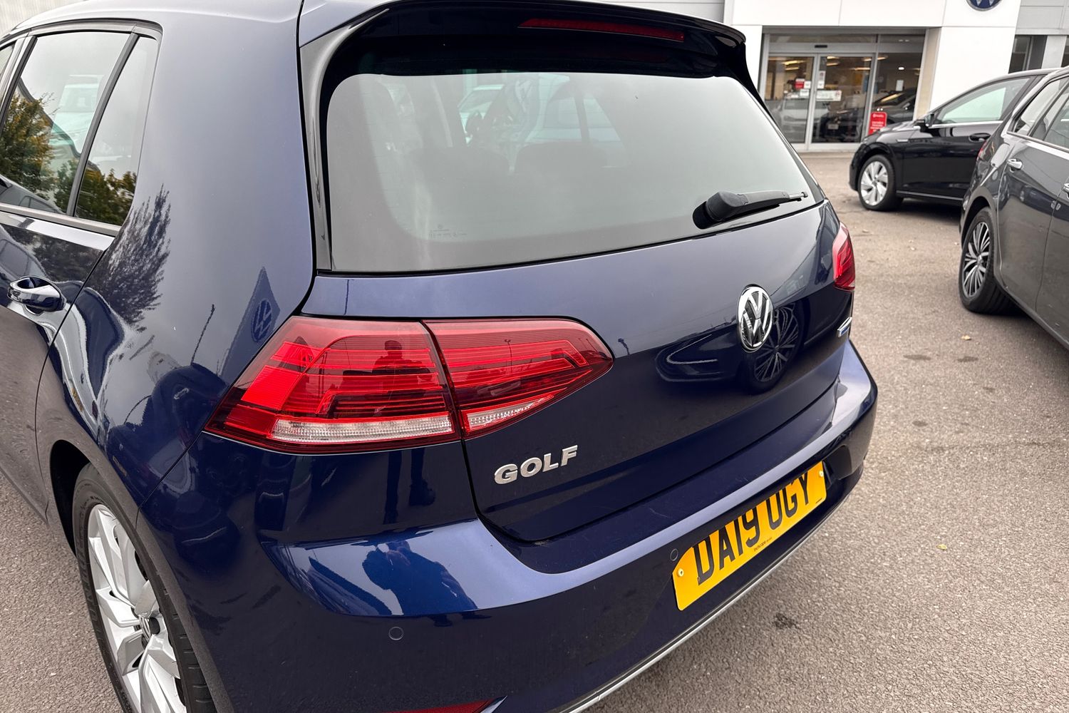 Used Volkswagen Golf 2019 for sale - 76274702: Photo 8