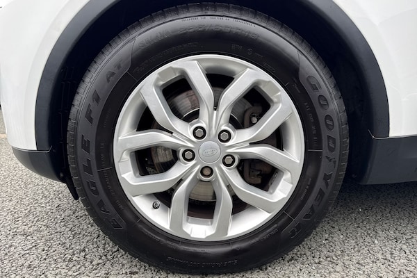 Used Land Rover Discovery 2017 for sale - 76264129: Photo 12