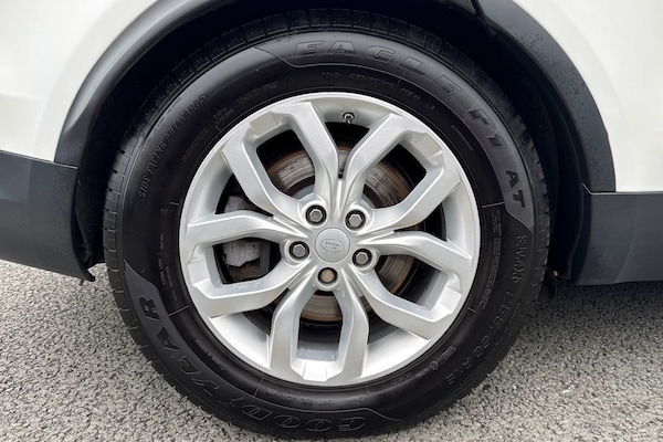Used Land Rover Discovery 2017 for sale - 76264129: Photo 13
