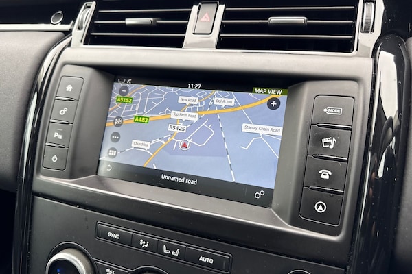 Used Land Rover Discovery 2017 for sale - 76264129: Photo 17
