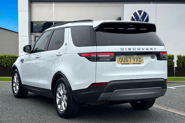Used Land Rover Discovery 2017 for sale - 76264129: Photo 2