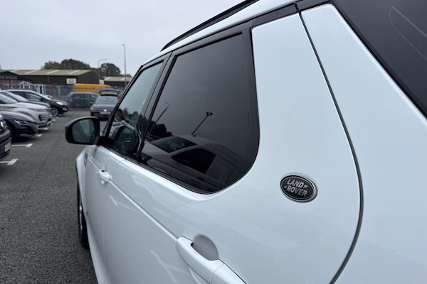 Used Land Rover Discovery 2017 for sale - 76264129: Photo 35