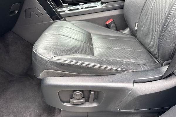 Used Land Rover Discovery 2017 for sale - 76264129: Photo 41