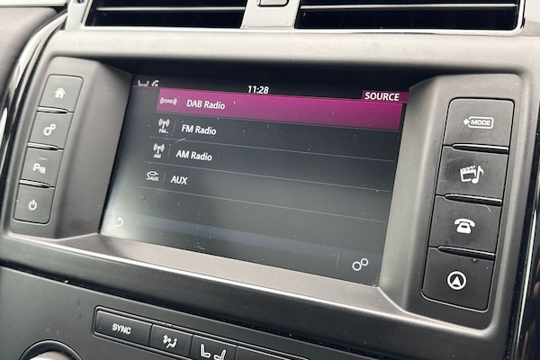 Used Land Rover Discovery 2017 for sale - 76264129: Photo 54