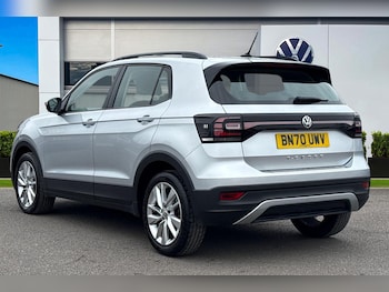 Used Volkswagen T-Cross 2020 for sale - 77996544: Photo