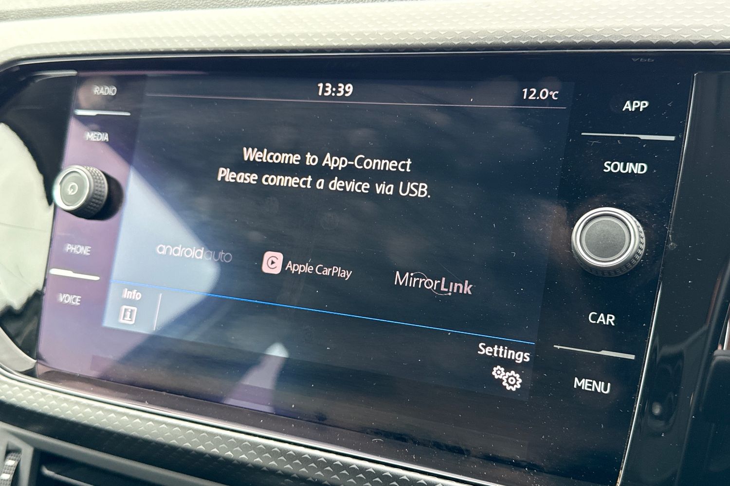 Used Volkswagen T-Cross 2020 for sale - 77996544: Photo 48